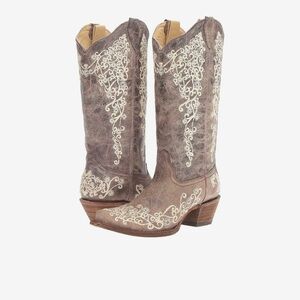 Embroidered Brown Heeled Boots